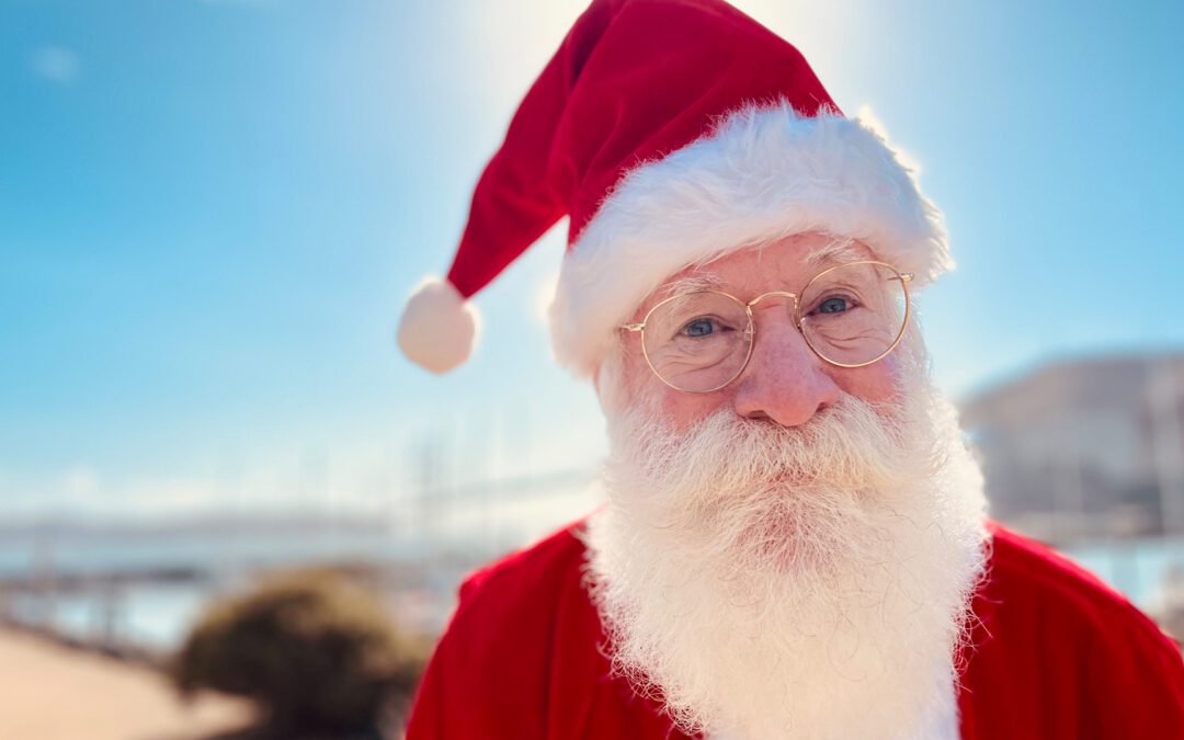 Mill Valley’s Santa Will Appear With Senior Residents Across from Tam High This Friday, Dec. 22nd from 4-5pm!